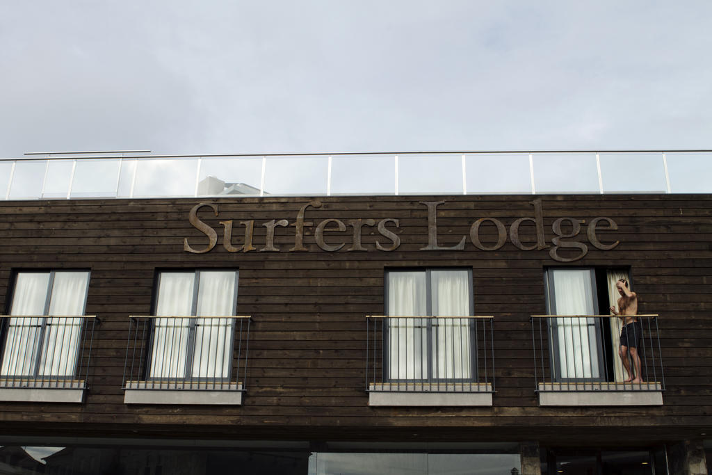 Surfers Lodge ペニシェ エクステリア 写真